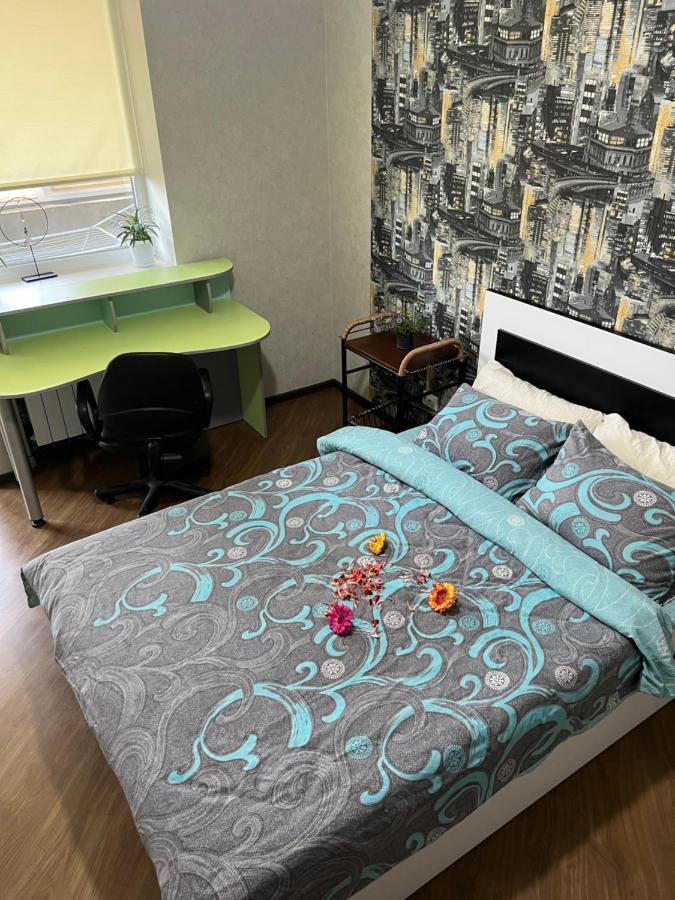 Vip Апартаменти Центр Rivne Esterno foto