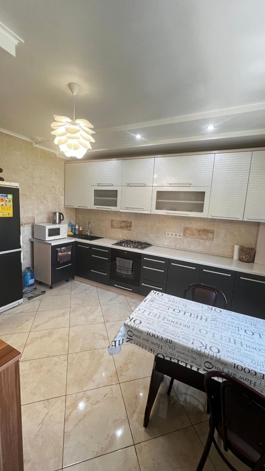 Vip Апартаменти Центр Rivne Esterno foto